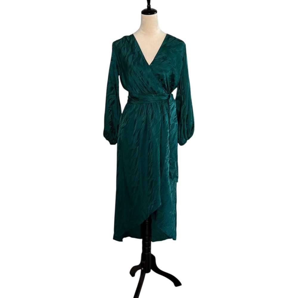 💕 BUNDLE & SAVE💕 100% Silk Dress